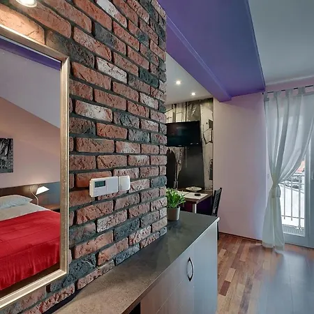 Mansarde With Great View 5min To Main Square Appartamento Cracovia