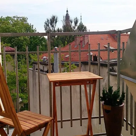 Mansarde With Great View 5min To Main Square Appartamento Cracovia